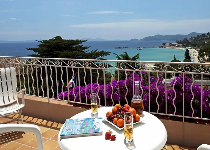 Belle Vue Hotel Le Lavandou