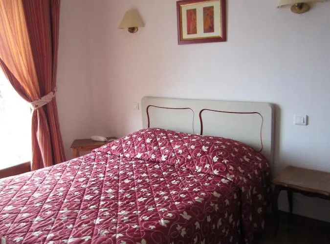 Hotel Belle Vue 3*
